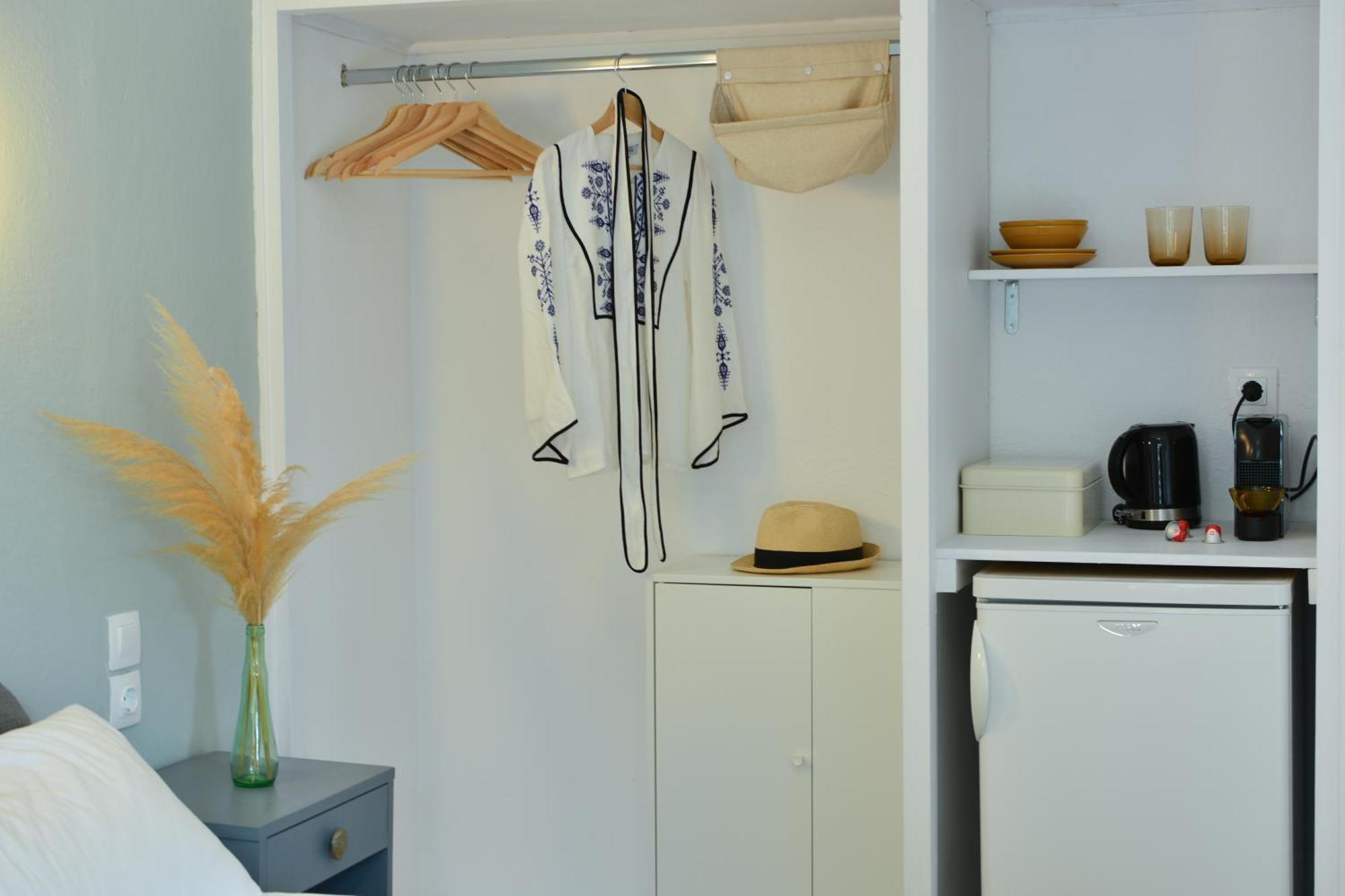 העיירה סקיאתוס Greekowl Apartments מראה חיצוני תמונה